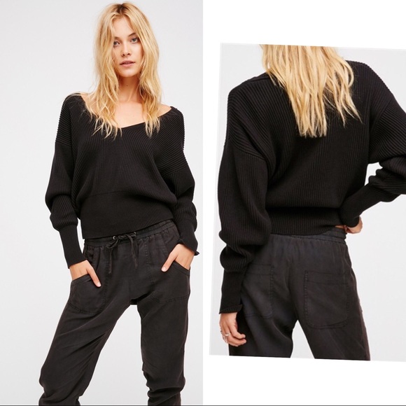 Free People Sweaters - Free People Allure Pullover in Black